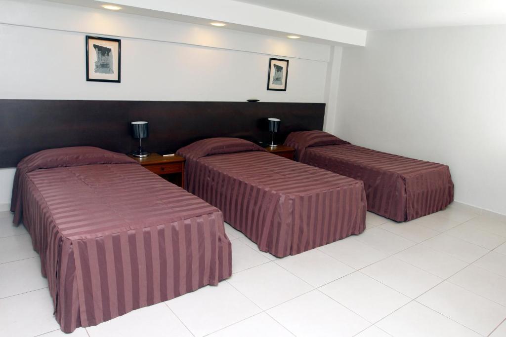 Plaza Apolo Hotel 3*