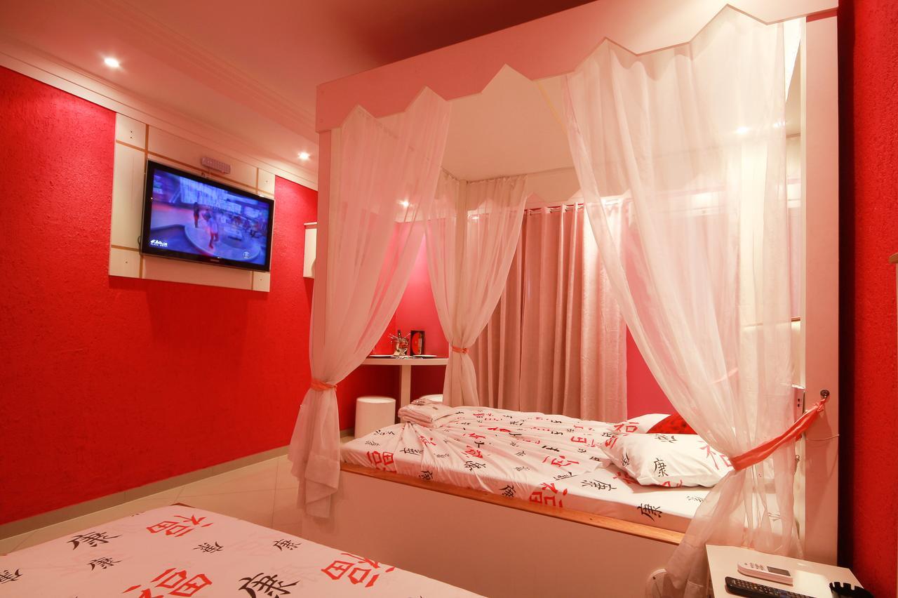 Gloria Plaza (adults Only)