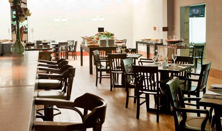 Estanplaza Berrini Hotel