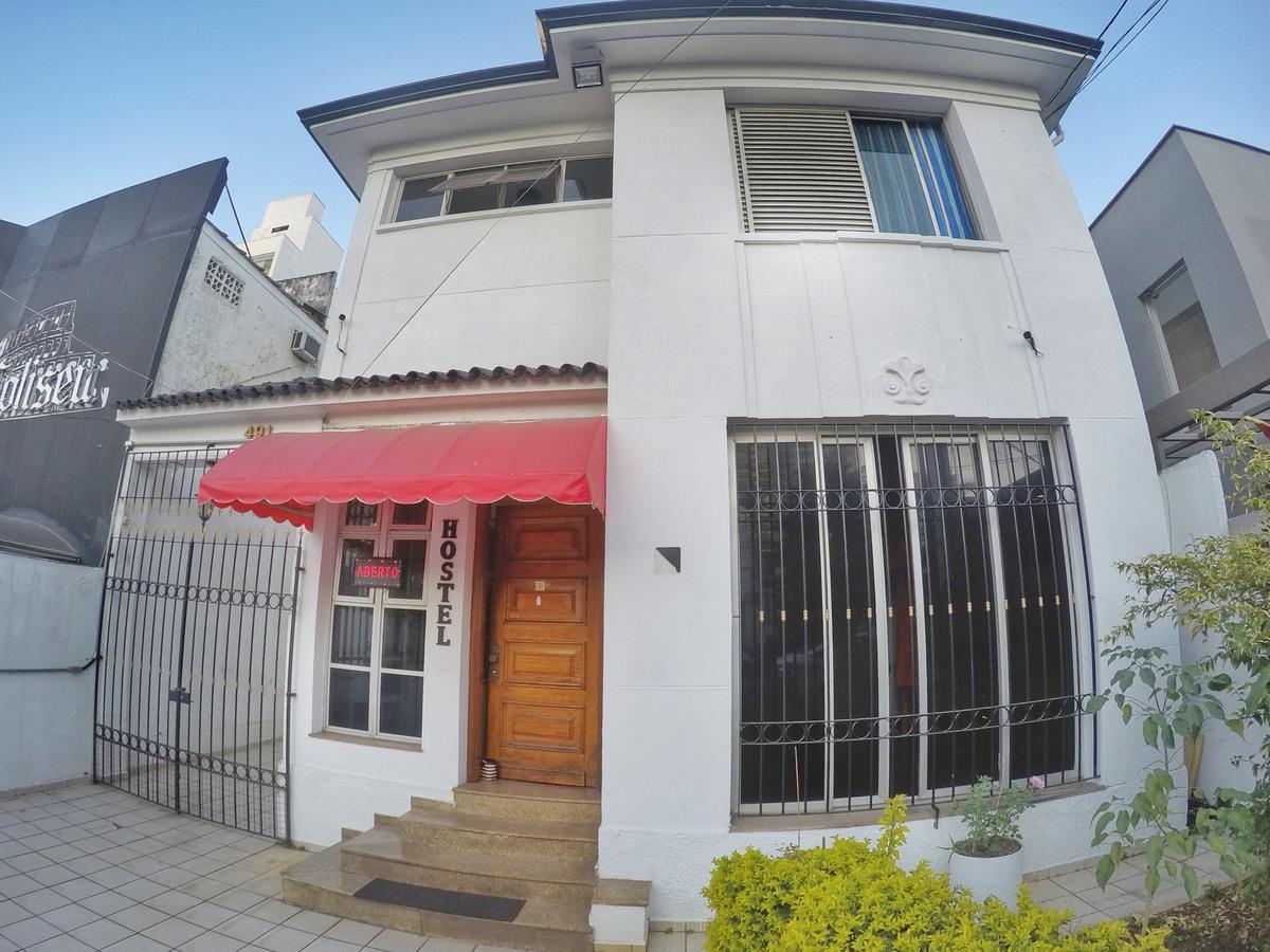 Red Monkey Hostel: Agua Branca *
