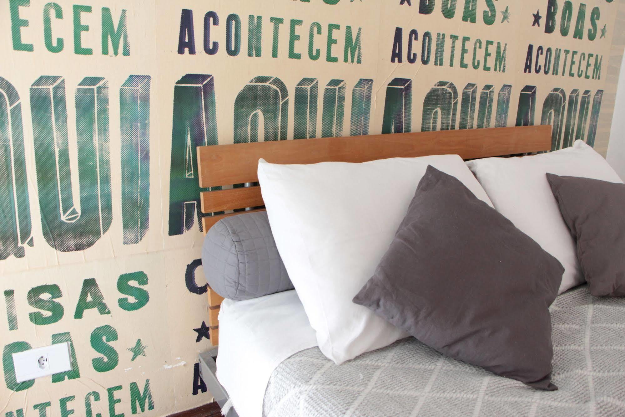 Lobo Urban Albergue *