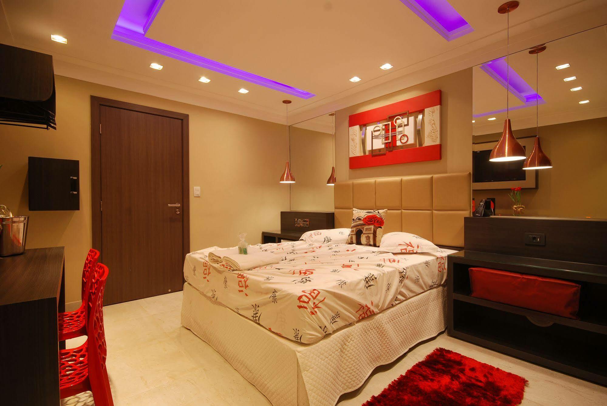 Otel Gloria Plaza (adults Only) 2*