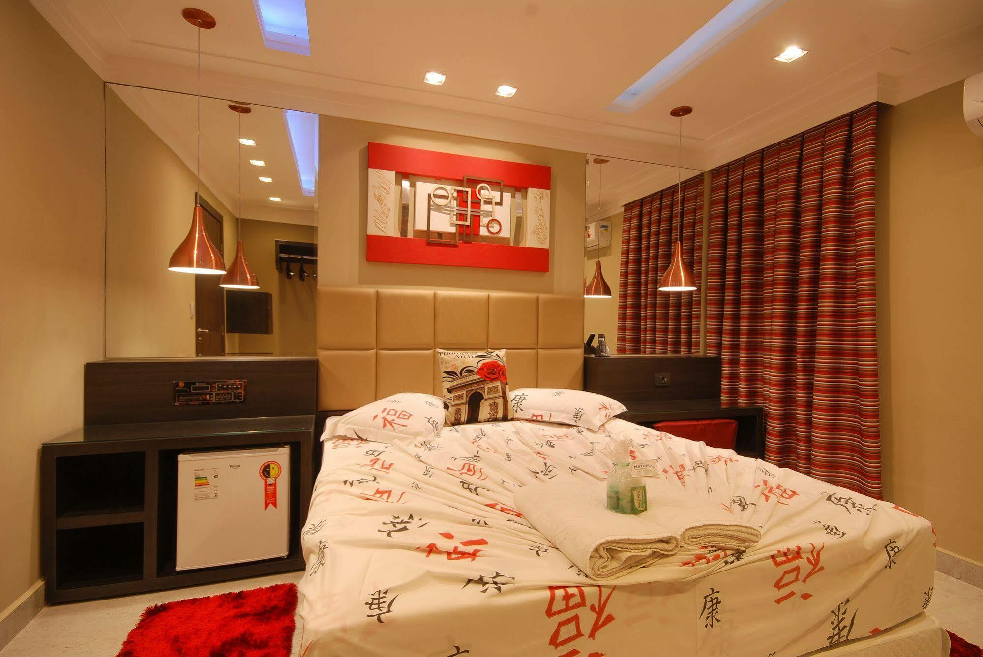 Otel Gloria Plaza (adults Only) 2*