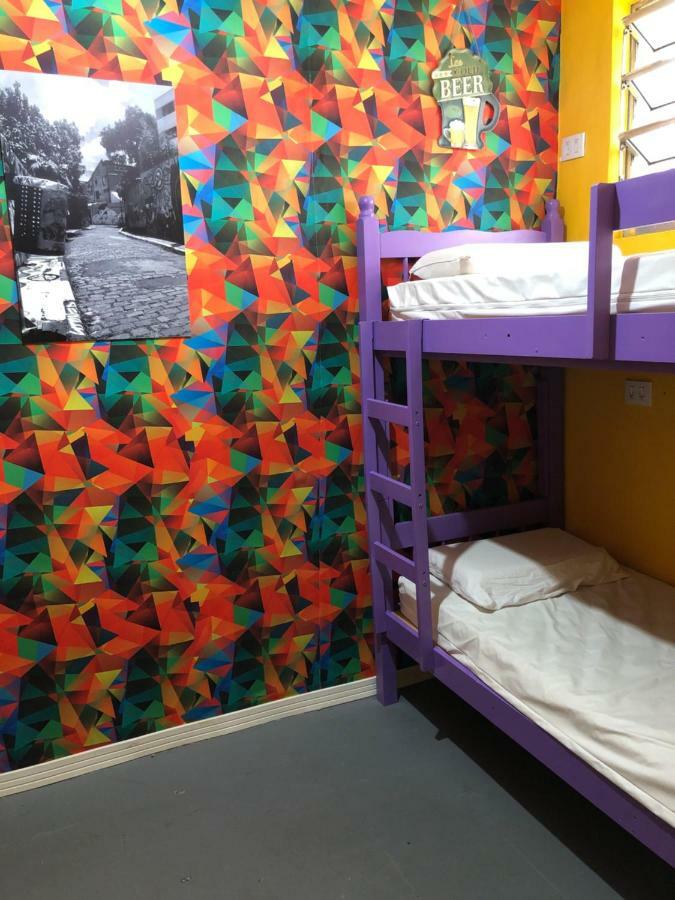 Sampa Hostel *