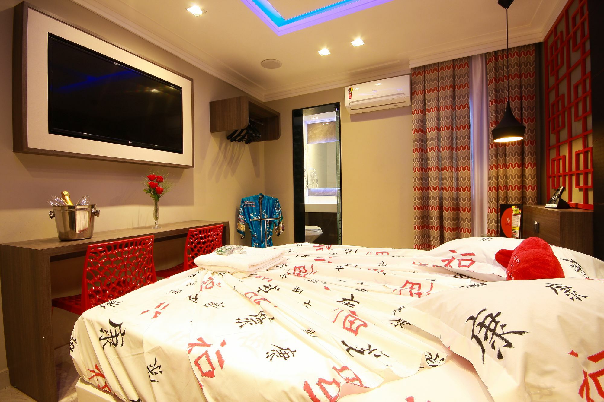 Gloria Plaza (adults Only) Otel 2*