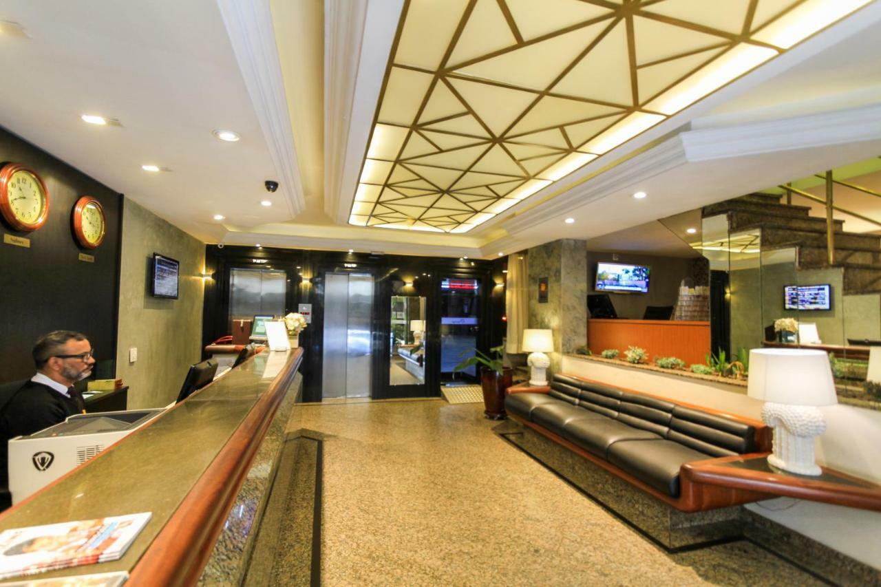 Plaza Apolo Hotel 3*