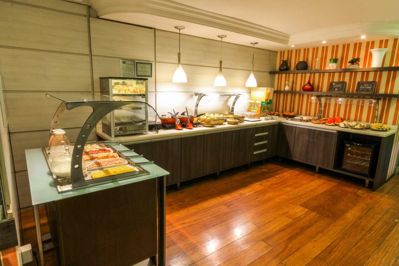 Plaza Apolo Hotel