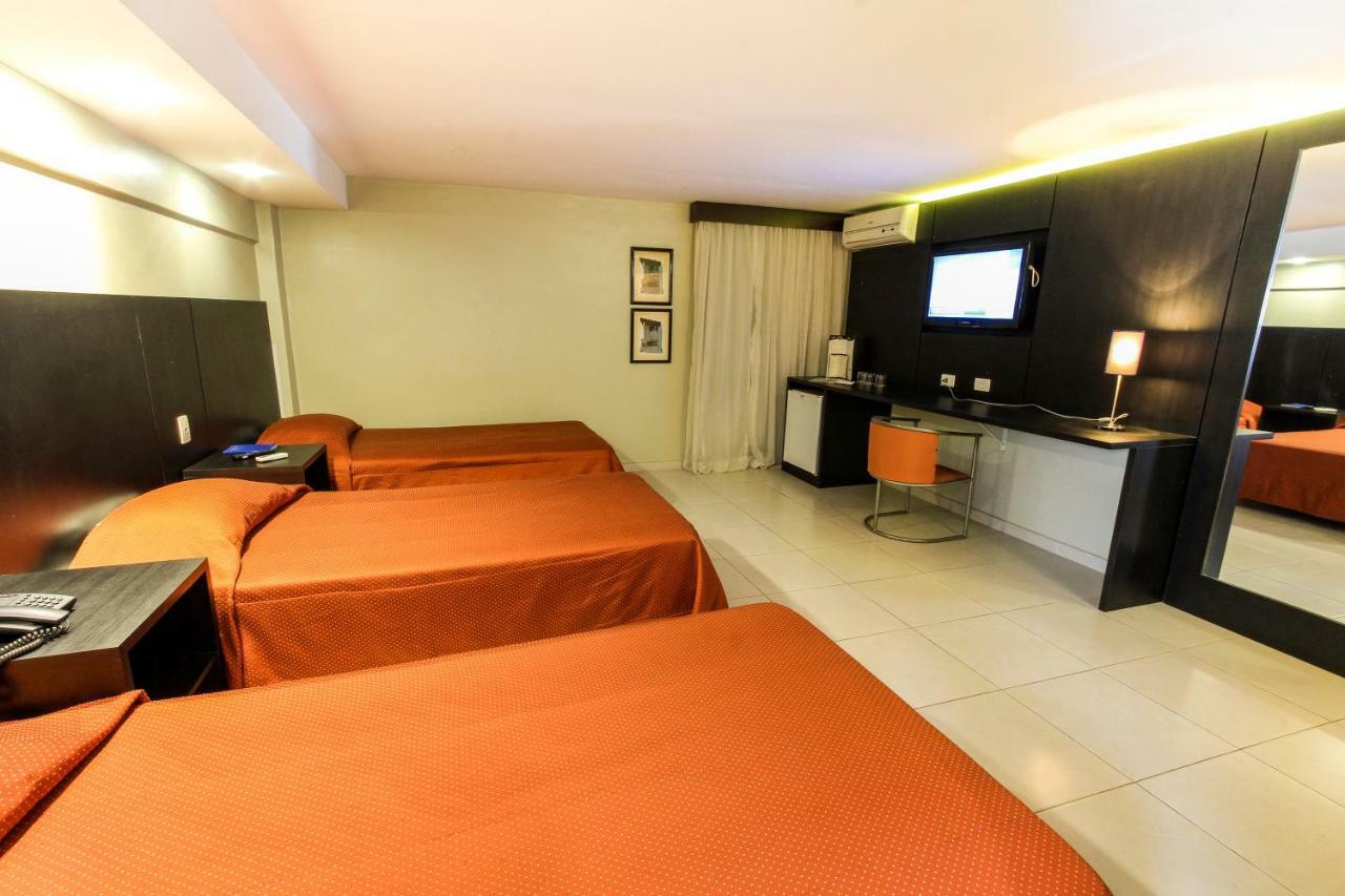 Hotel Plaza Apolo