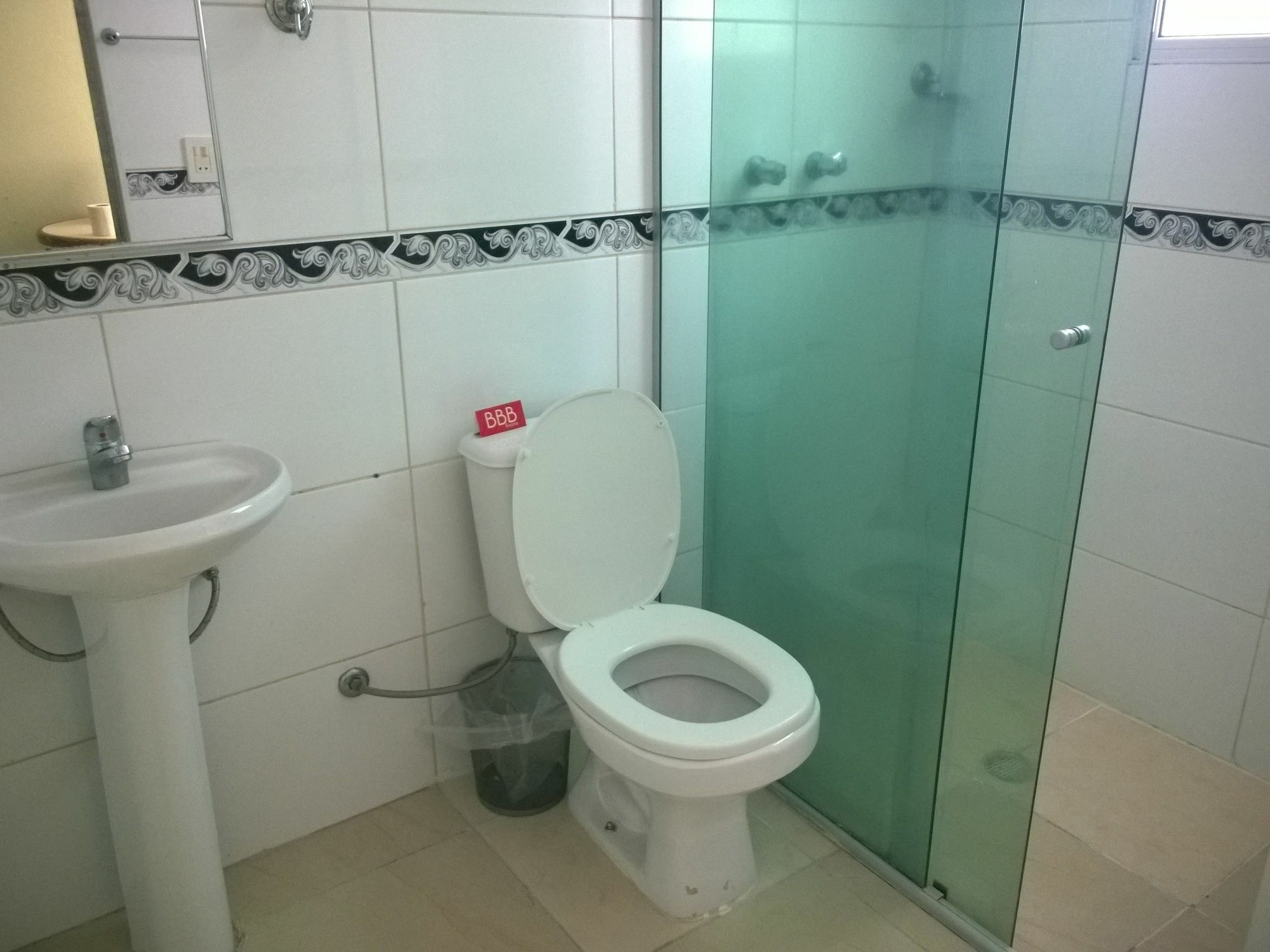 Otel Bbb Metro Praca Da Arvore Sp