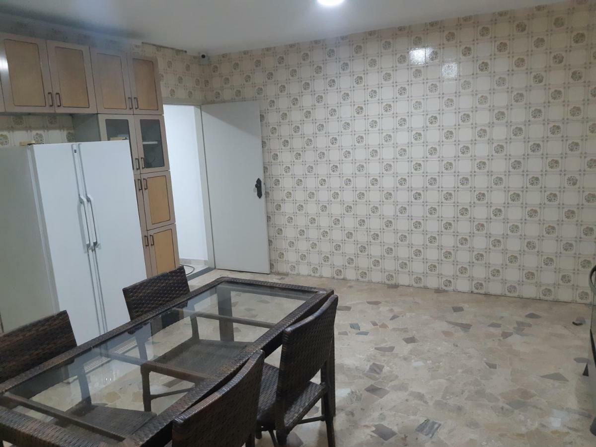 O Hostel