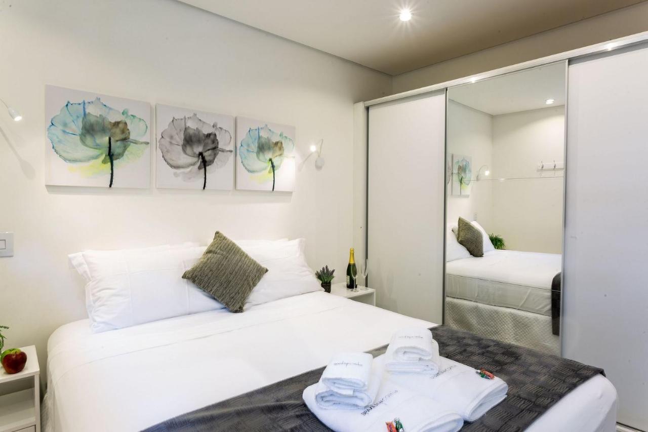 Com Quintal Em Alto De Pinheiros Apartment *