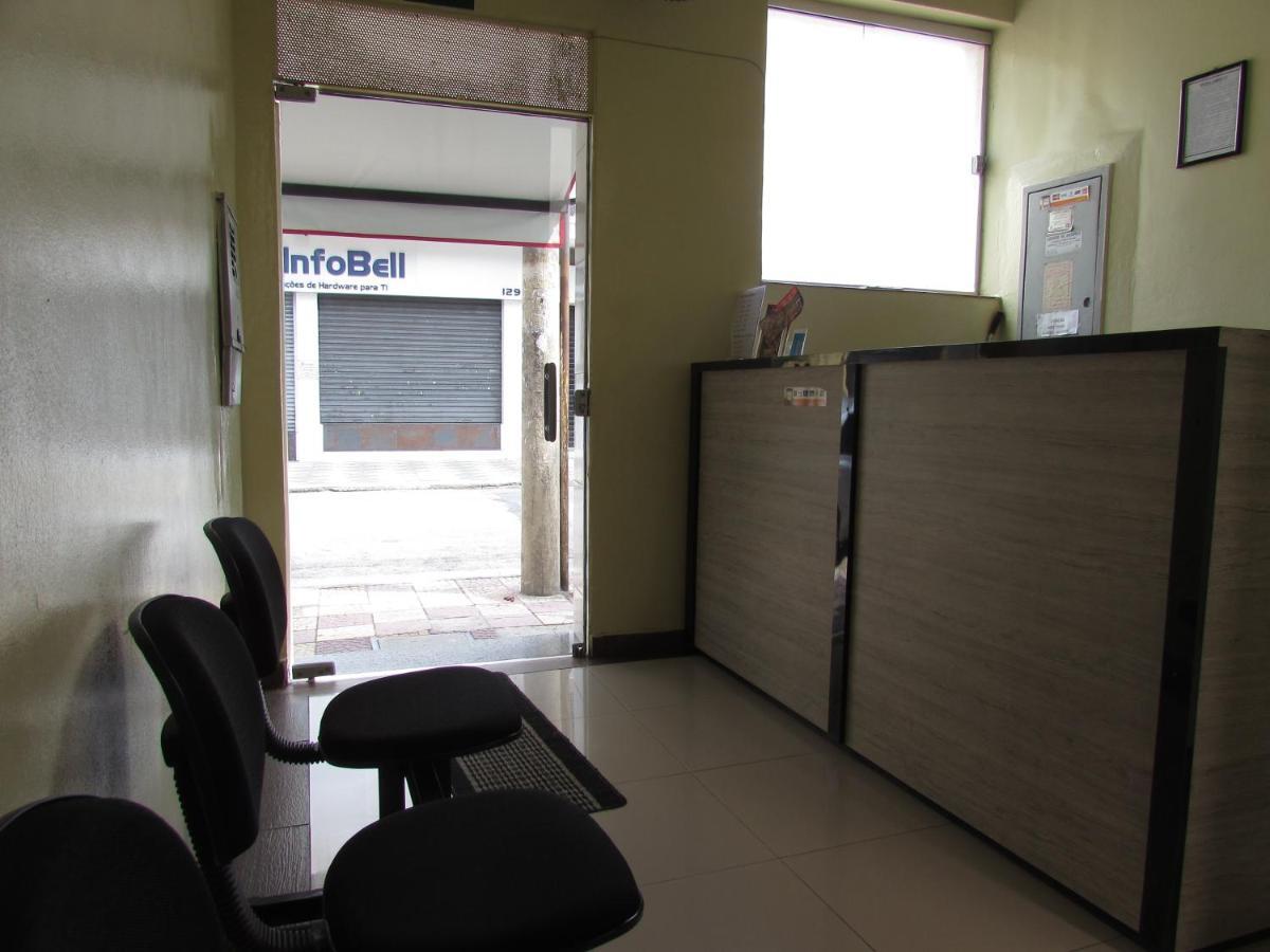 Hospedaria Meni Sob Nova Direcao Proximo Ao Bras E 25 De Marco Hostel *
