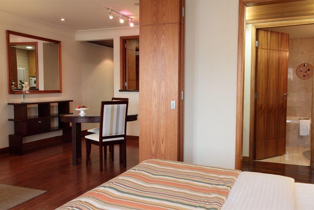 George V Alto De Pinheiros Hotel