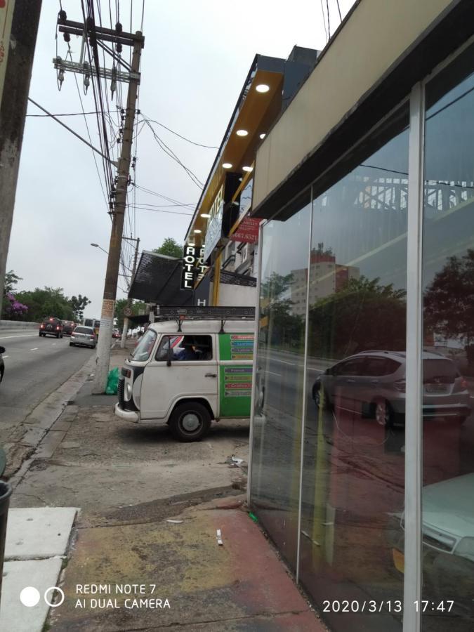 Cowboy Interlagos Khách sạn