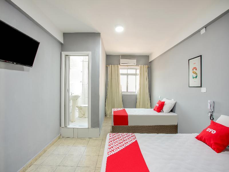 Otel Oyo Boneville, 4*
