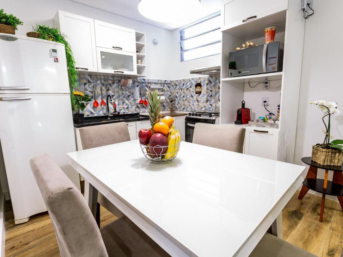 Com 2 Quartos Em Alto De Pinheiros Apartment