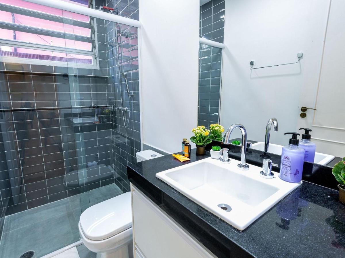 Com 2 Quartos Em Alto De Pinheiros * Sao Paulo