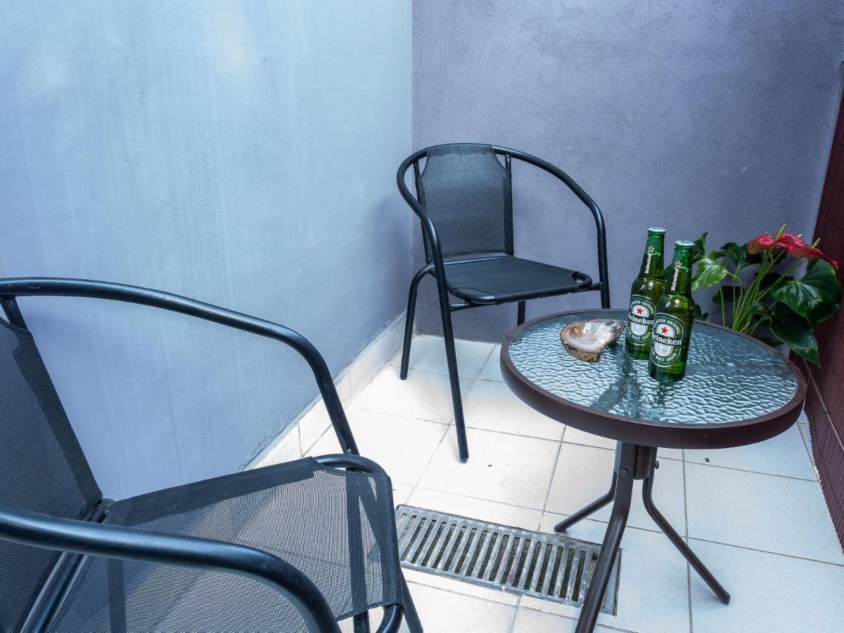Com 2 Quartos Em Alto De Pinheiros Apartment