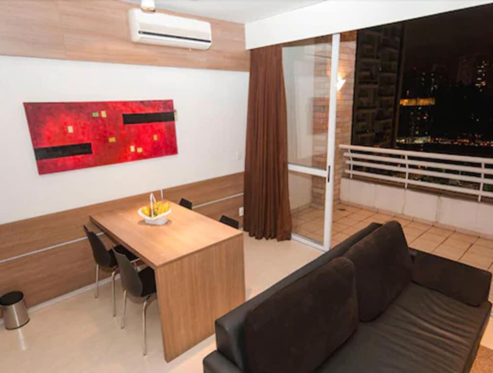 Dali Residence 4*
