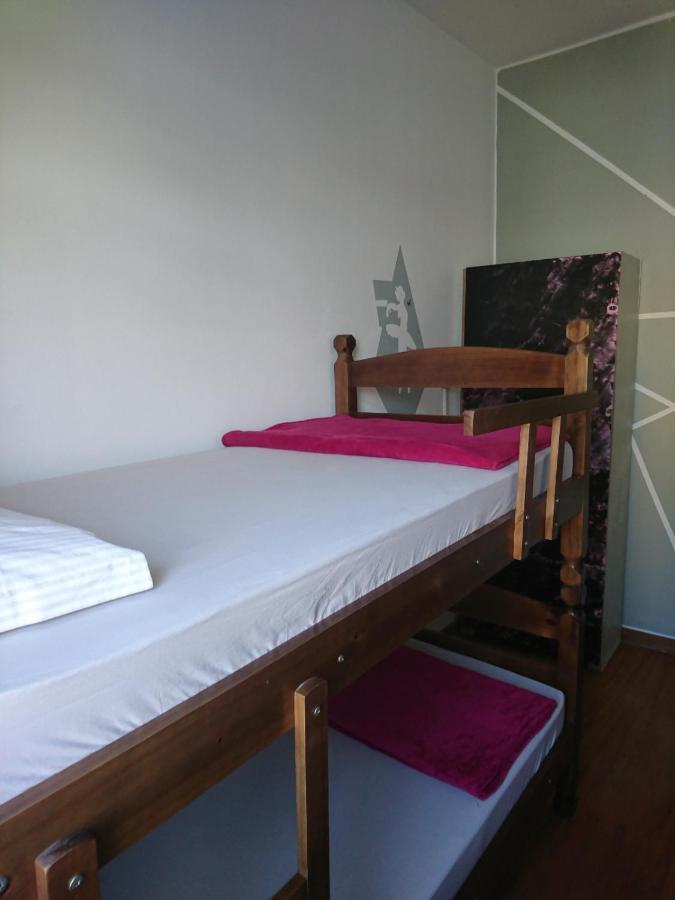 Hostel Calabria Na Madalena Junto A Alegria Da *
