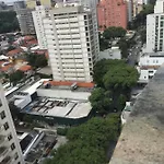 Flat Oscar Freire Suite