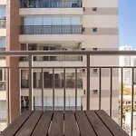 BHomy Bela Vista Moderno com varanda Y804B