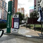 Loft De Luxo Com Varanda E Entrada Ao St Marche Jardins