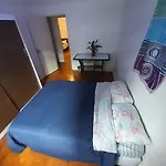 Quarto Tranquilidade Em Apto Compartilhado