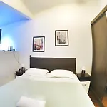 Suite Em Sobrado Perto Do Metro Paraiso