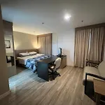 Paulista Flat Wd
