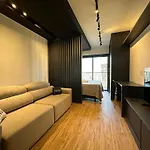 Trevizzo Houx Pinheiros