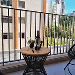 Studio Brooklin Conforto - Metro & Consulado, 400M Metro Brooklin, Portaria 24H, Wi-Fi 500Mb, Ar Condicionado, Cortina Blackout, Smart Tv 50\