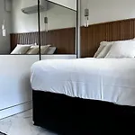 Perfeito Apto Completo E Confortavel Proximo A Moema E Congonhas