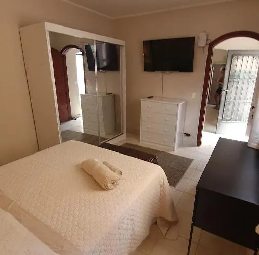 Quartos Aconchegantes Em Sobrado Grande No Meio Do Brooklin