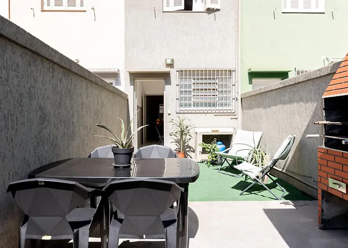 Casas No Tatuape, 2 Ou 3 Quartos E Garagem