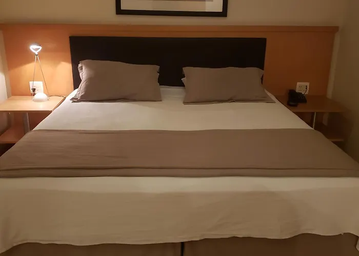 Bienal Suites Flat