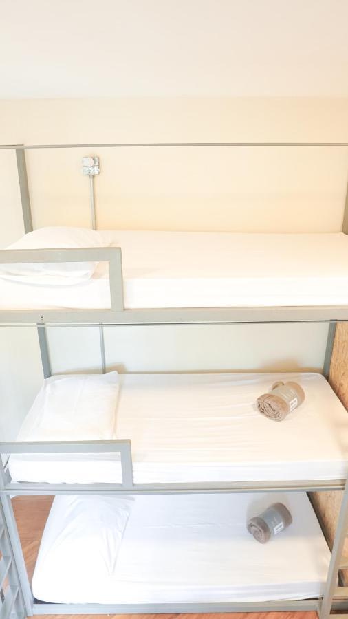 Quintal & Bar Hostel *