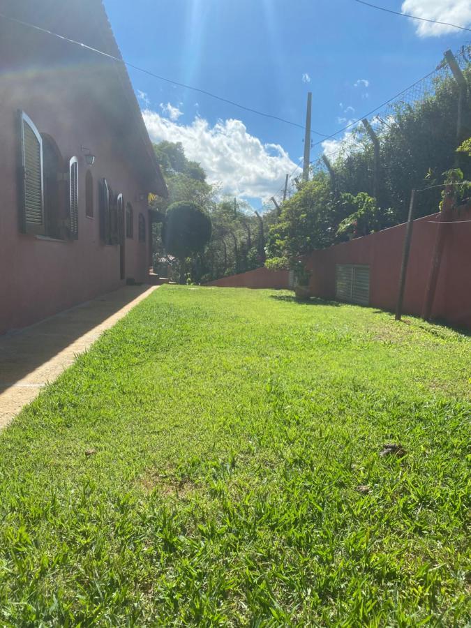 Chacara Cantinho Que Deus Me Deu Holiday home *
