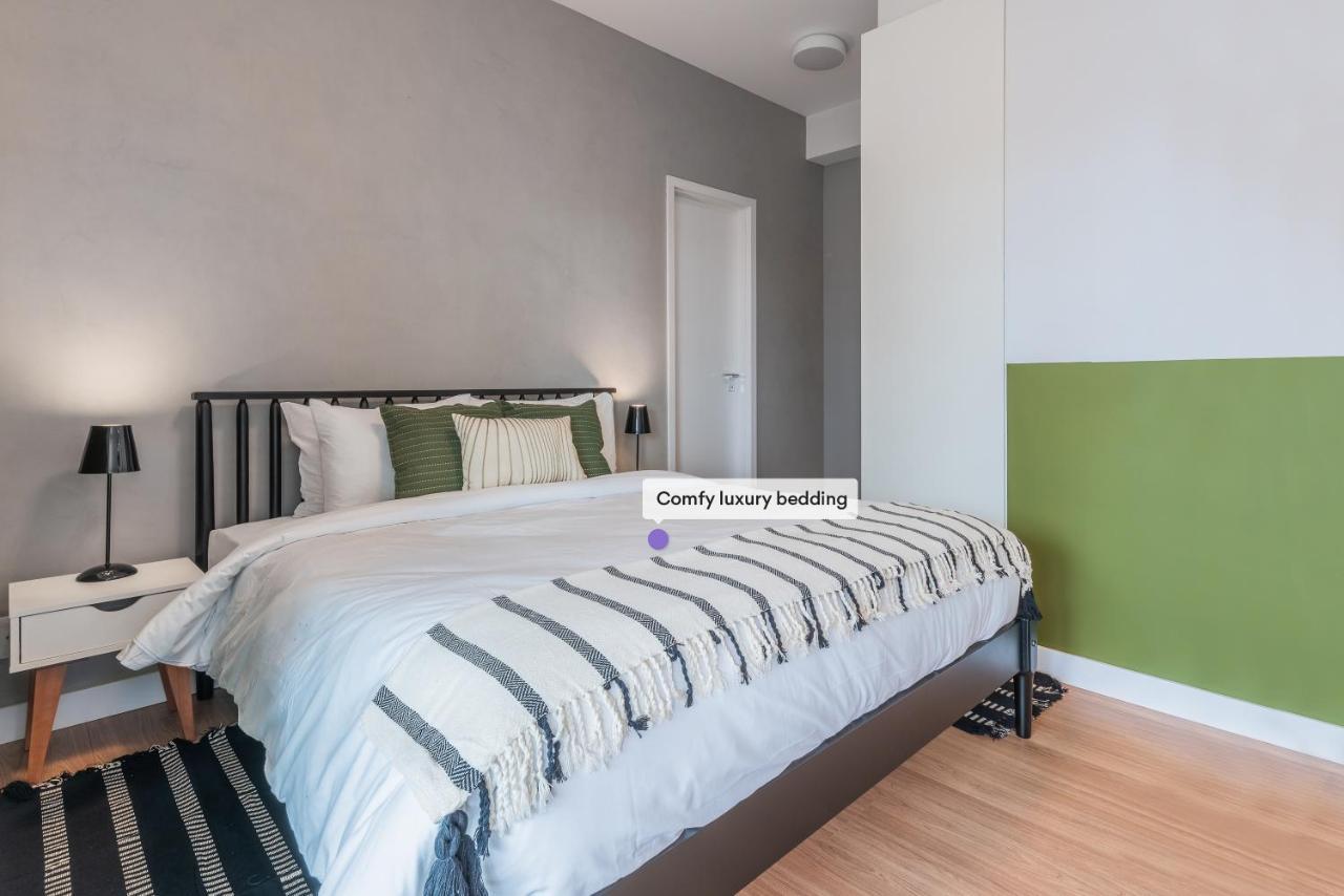 Apartamento Completo Com Varanda - Vila Olimpia *