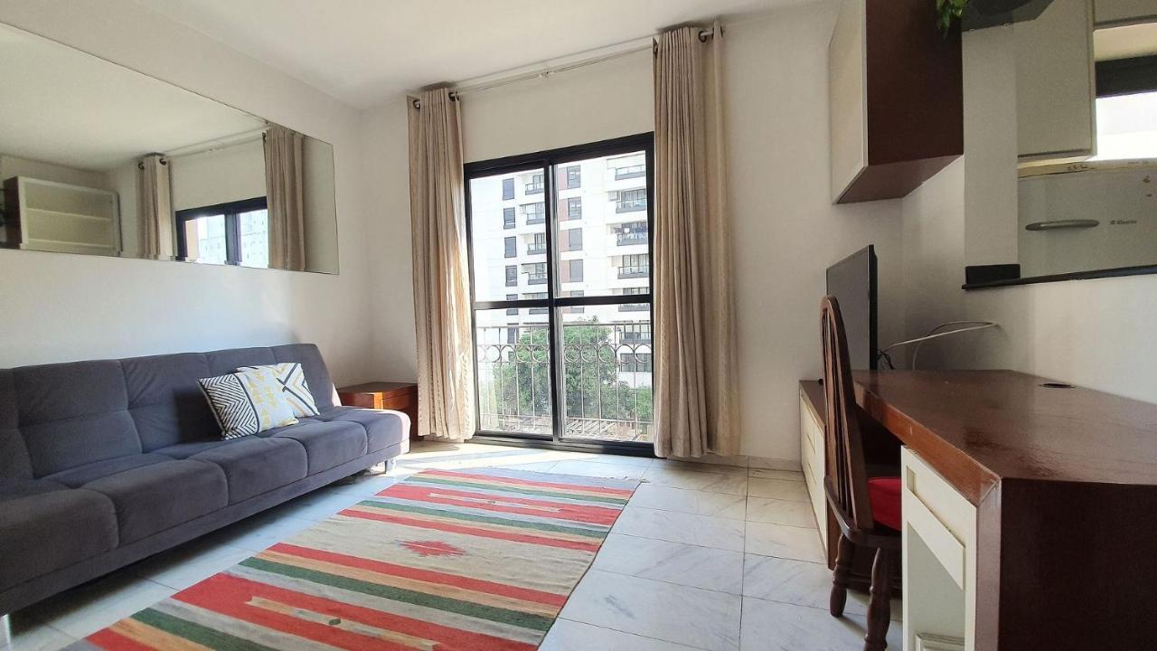 Amplo Bem Iluminado Perto Da Av Paulista E Augusta Apartment
