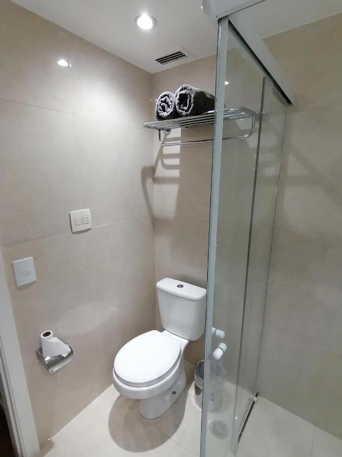 Charmoso Flat Na Vila Olimpia Entre Os Shoppings Jk E Vila Olimpia *