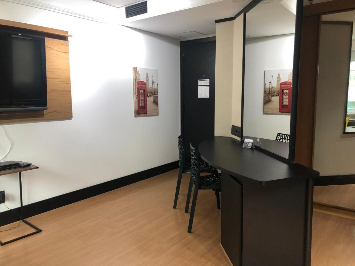 Charmoso Flat Na Vila Olimpia Entre Os Shoppings Jk E Vila Olimpia Apartment Sao Paulo
