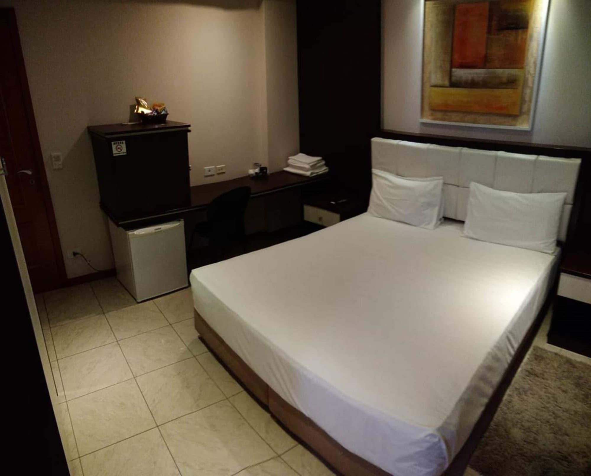 Hotel Luni 3*