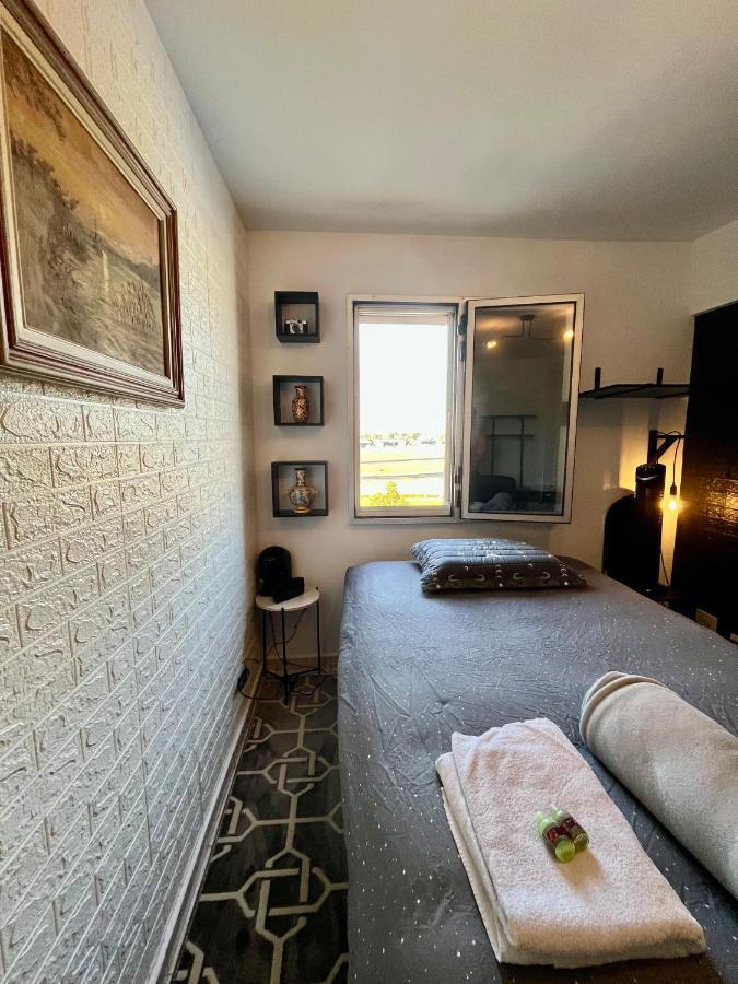 Quarto E Banheiro Privativos, Em Apto Com O Host A 5 Min Ape Do Aero Congonhas * Sao Paulo
