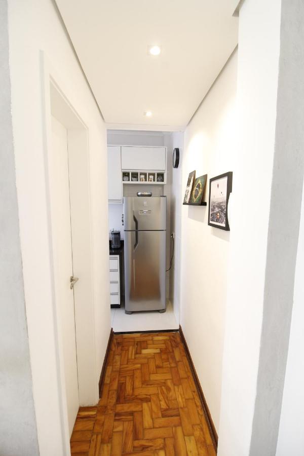 Kitnet Mobiliada - 28m² - Na Chacara Santo Antonio Sao Paulo