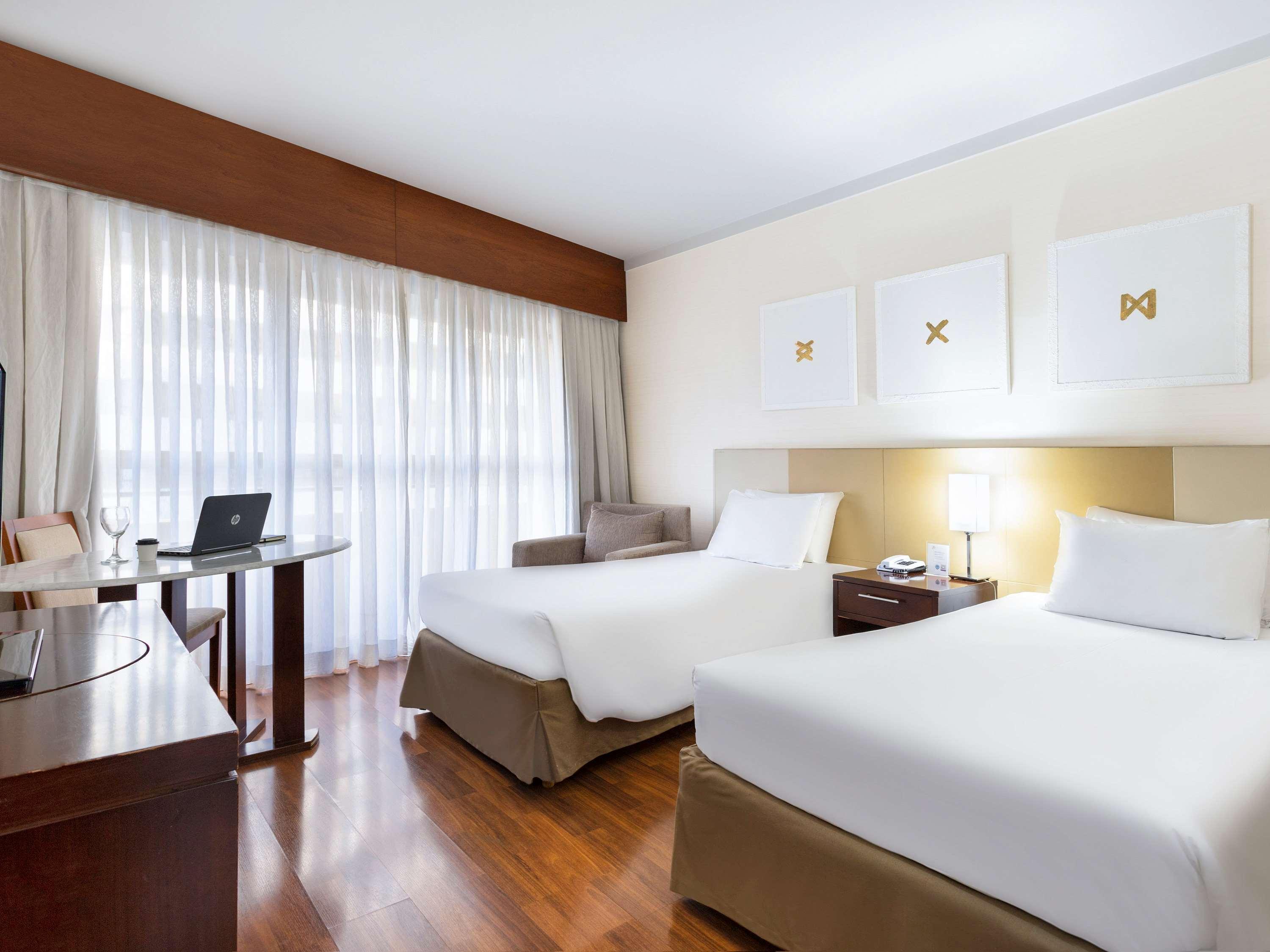 Hotel Mercure Grand Plaza Paulista 4*