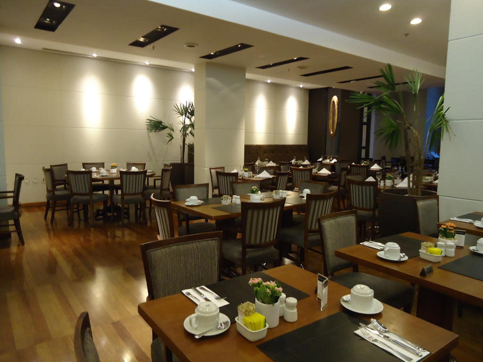 Intercity Paulista Hotel