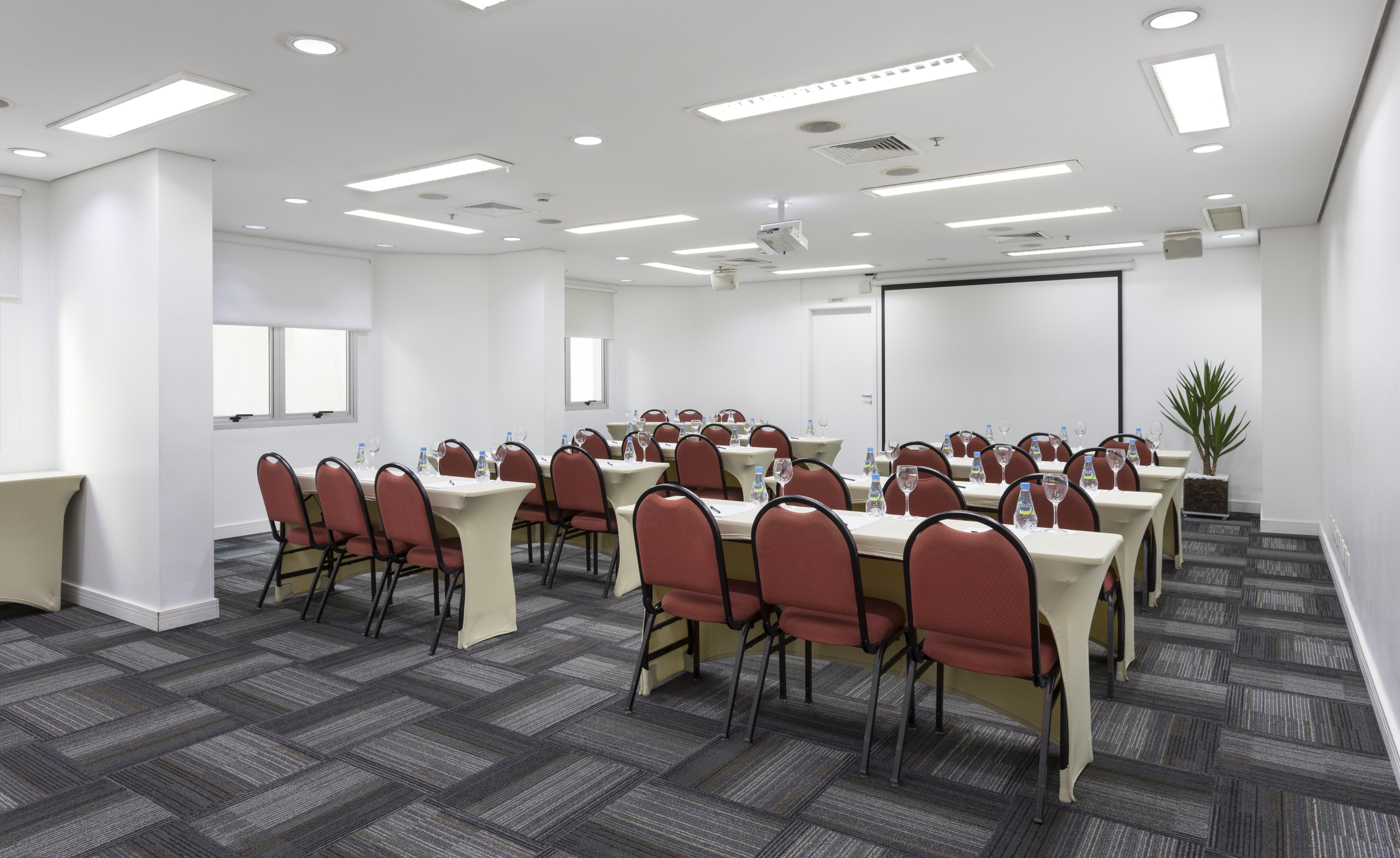 Intercity Ibirapuera 4*