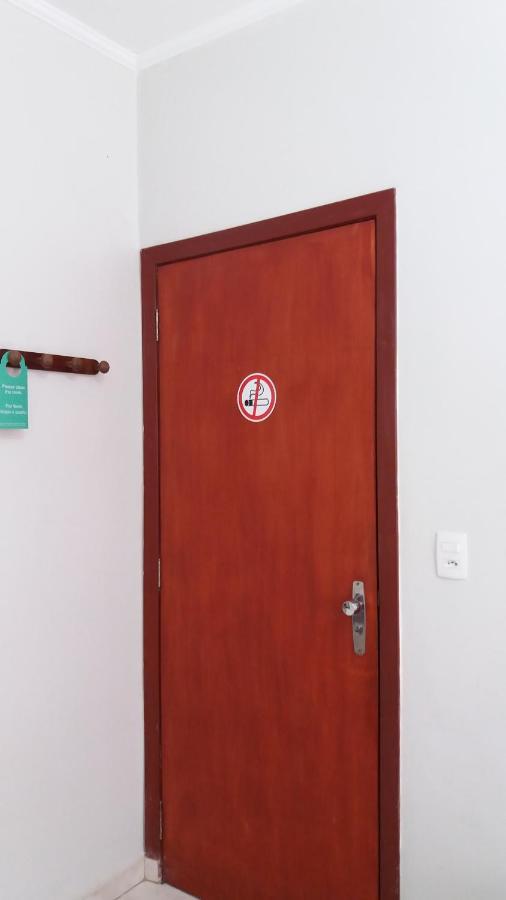 Guest house Apeninos Basicas 2*