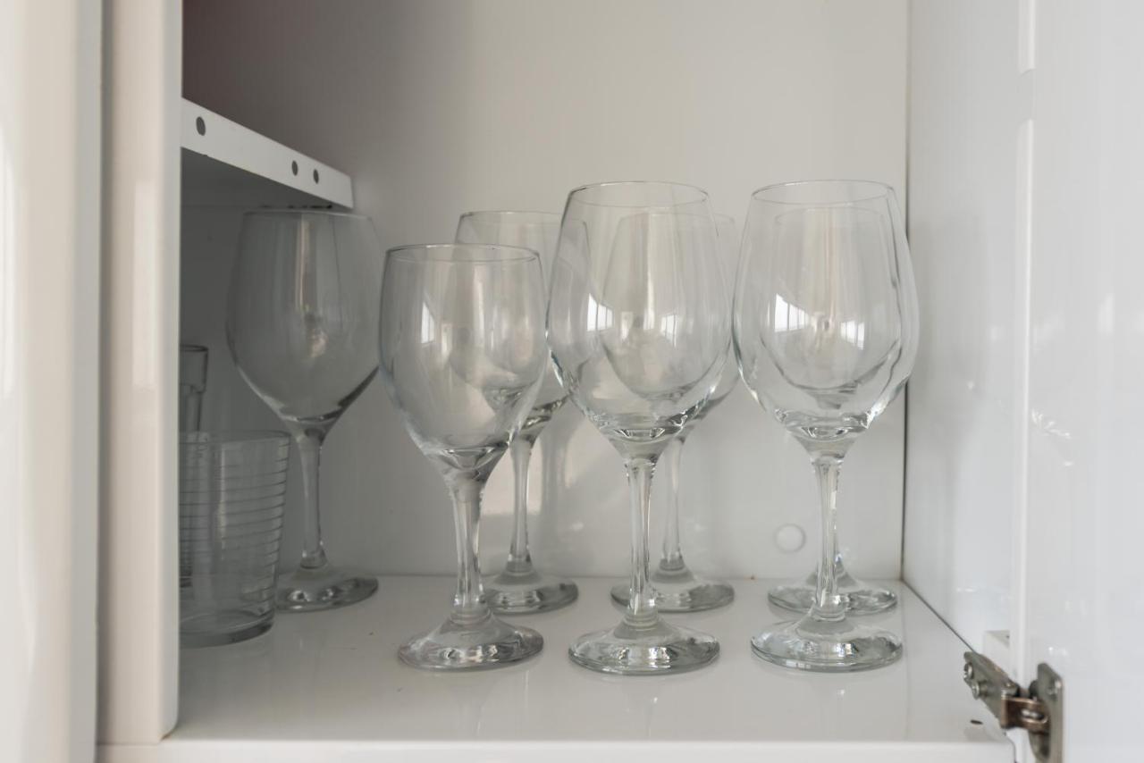 Apartamento Ape Harmonia Espacoso E Moderno Com Metro Proximo
